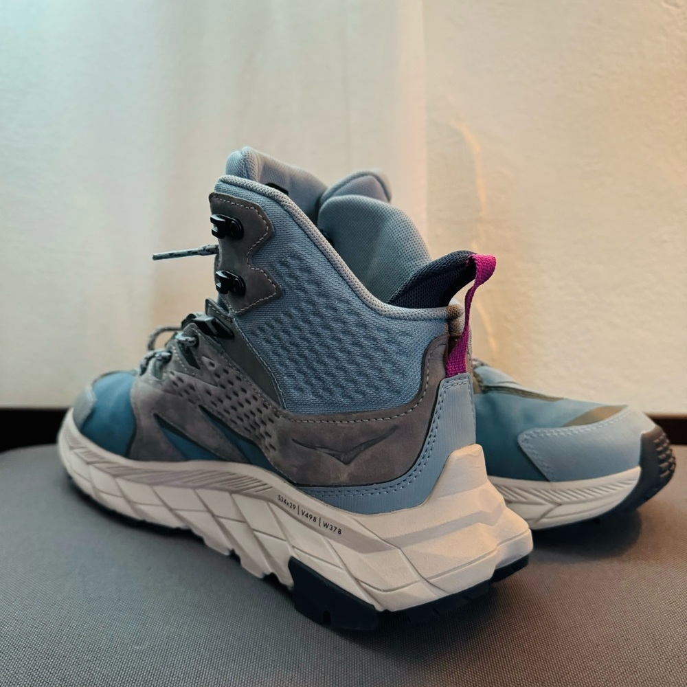 Hoka Anacapa shoes size 8.5